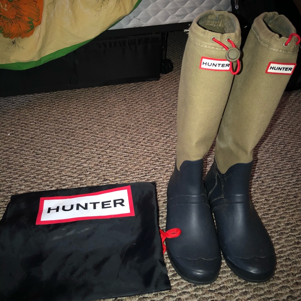 Size 9 Hunter Boots